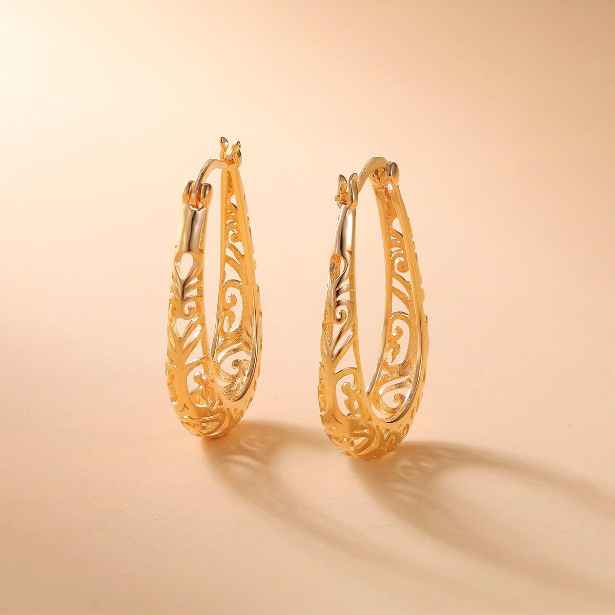 Boucles d'oreilles créoles en or filigrane - Carallor l Site Officiel l Bijoux Uniques