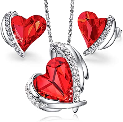 Collier en argent cœur rouge orné de cristaux Swarovski® - Carallor l Site Officiel l Bijoux Uniques