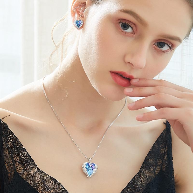 Collier ailes d'ange orné de cristaux Swarovski® - Carallor l Site Officiel l Bijoux Uniques